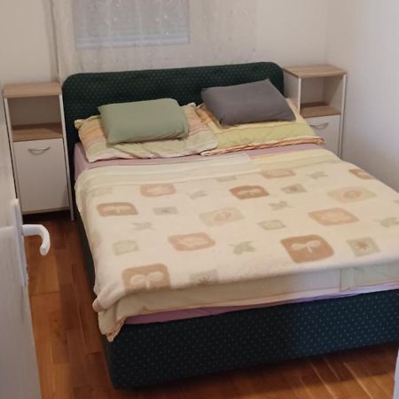 Kamenjak Free Bikes Apartman Premantura Kültér fotó